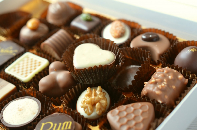 confiserie-PEGOMAS-min_chocolates_food_candy_calories_nibble_chocolate_heart-782043